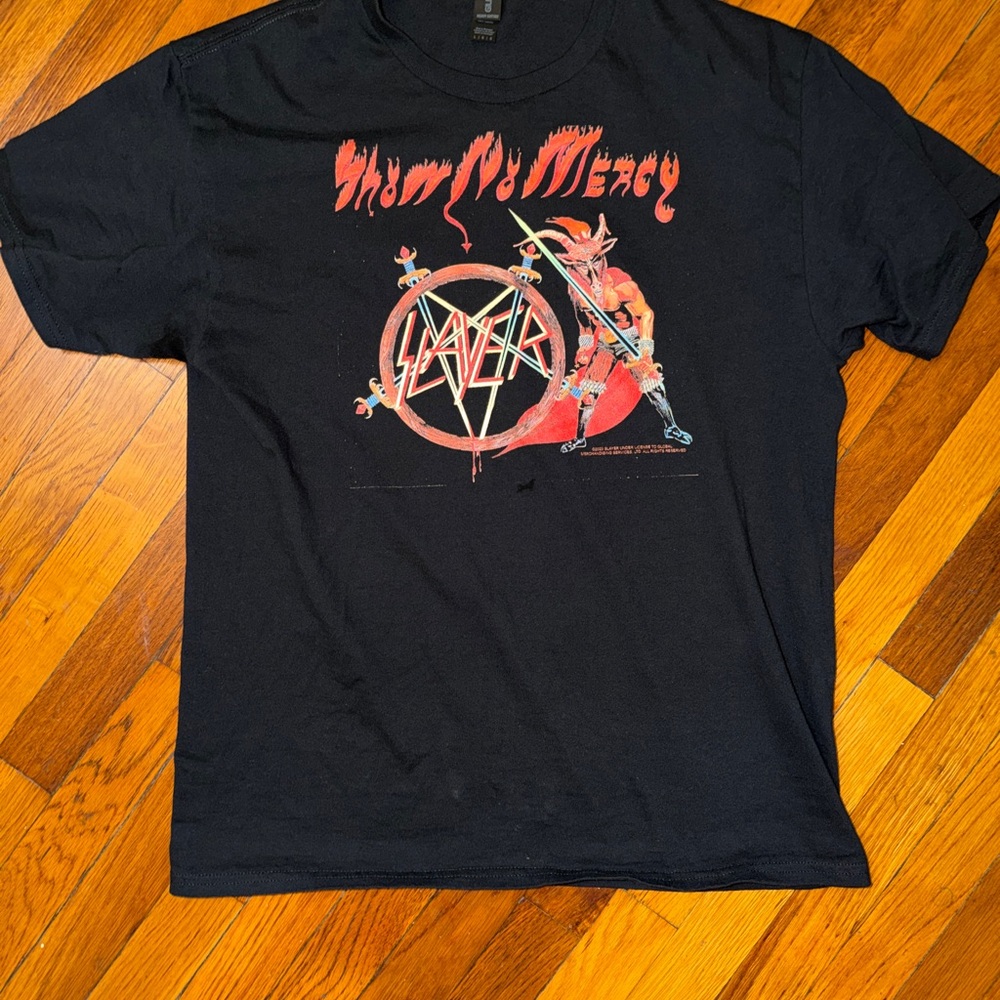 Gildan Black Slayer Graphic Tee